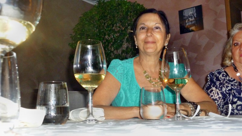 sicilia-ristorante-scuderia-14-donna-sola-1