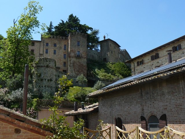 tabiano-castello-mm-panorama-terrazza-borgo